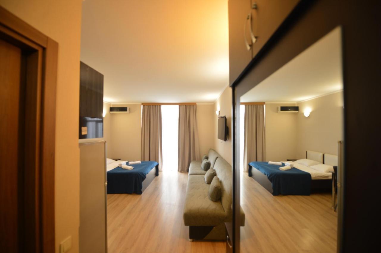 Orbi Apartament Apartment Angisa Екстериор снимка