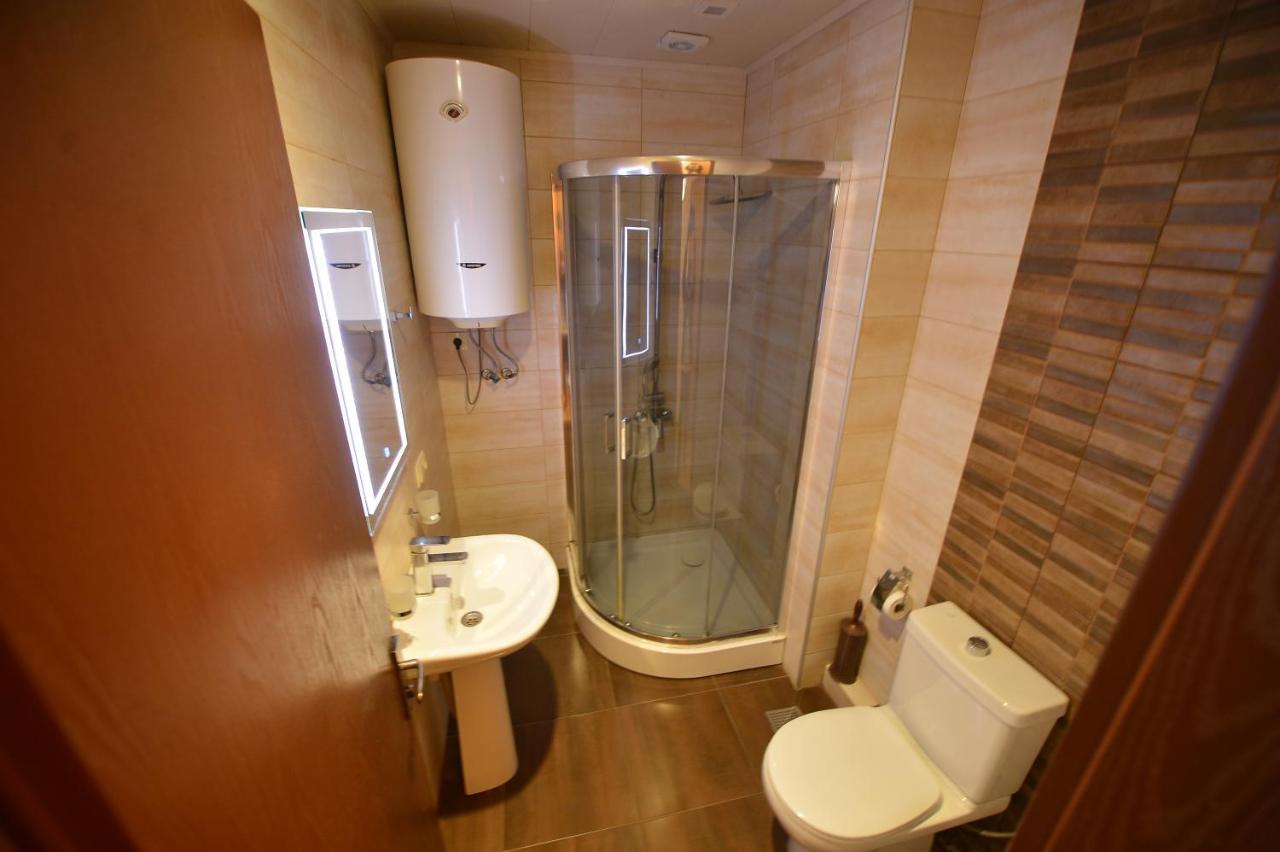 Orbi Apartament Apartment Angisa Екстериор снимка